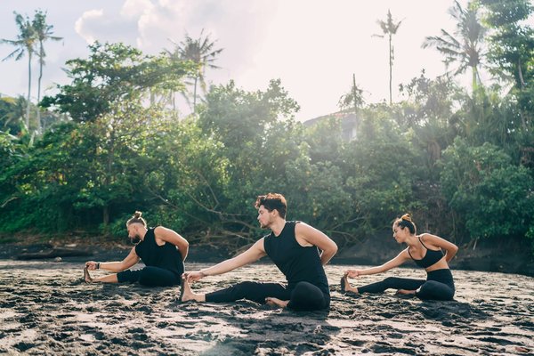 Quels sont les meilleurs exercices pour améliorer la flexibilité des hanches chez les basketteurs?